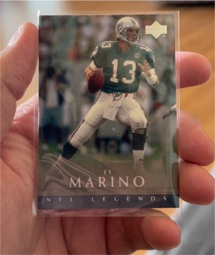 2000 Upper Deck NFL Legends #33 Dan Marino — front