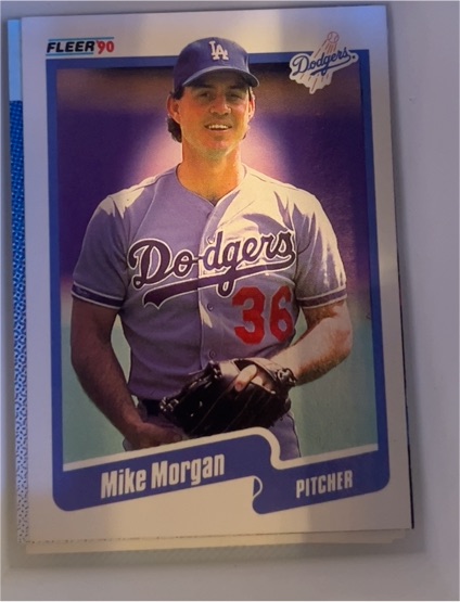 1990 Fleer #403 Mike Morgan — front