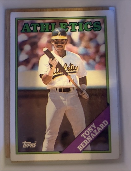 1988 Topps #122 Tony Bernazard — front