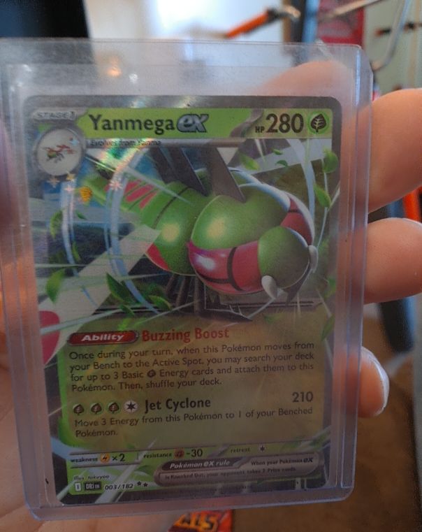 2025 Pokémon #003 Yanmega ex — front