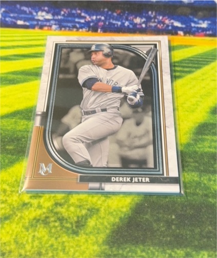 2021 Topps Museum Collection #70 Derek Jeter — front