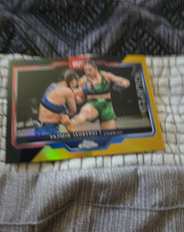 2025 Topps Chrome UFC #50 Yazmin Jauregui — front