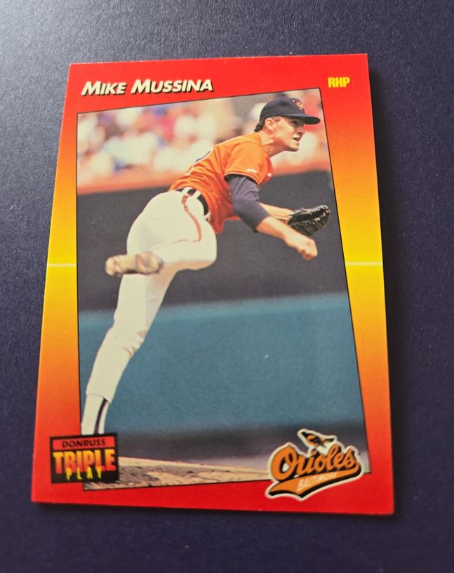 1992 Donruss Triple Play #237 Mike Mussina — front