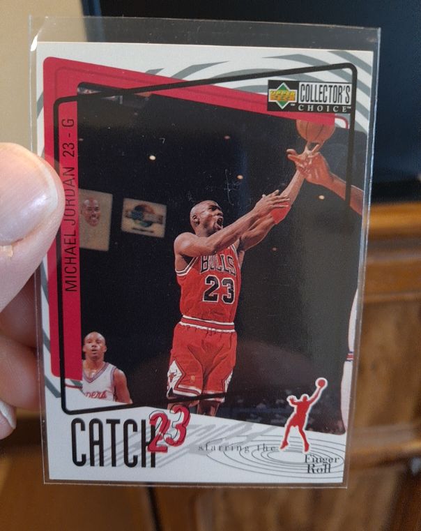 1997-98 Upper Deck Collector's Choice #187 Michael Jordan — front