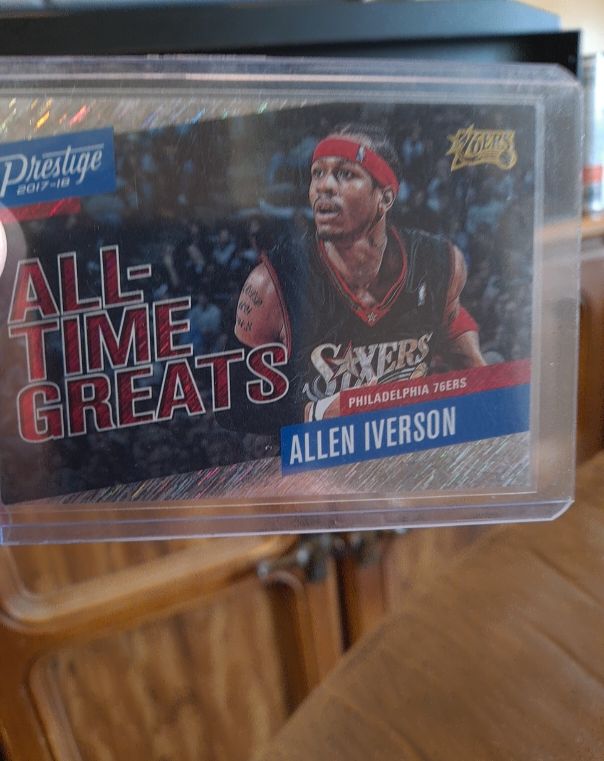 2017-18 Panini Prestige #17 Allen Iverson All-Time Greats Philadelphia 76ers — front