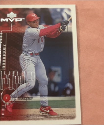 1999 Upper Deck MVP #205 Ivan Rodriguez — front
