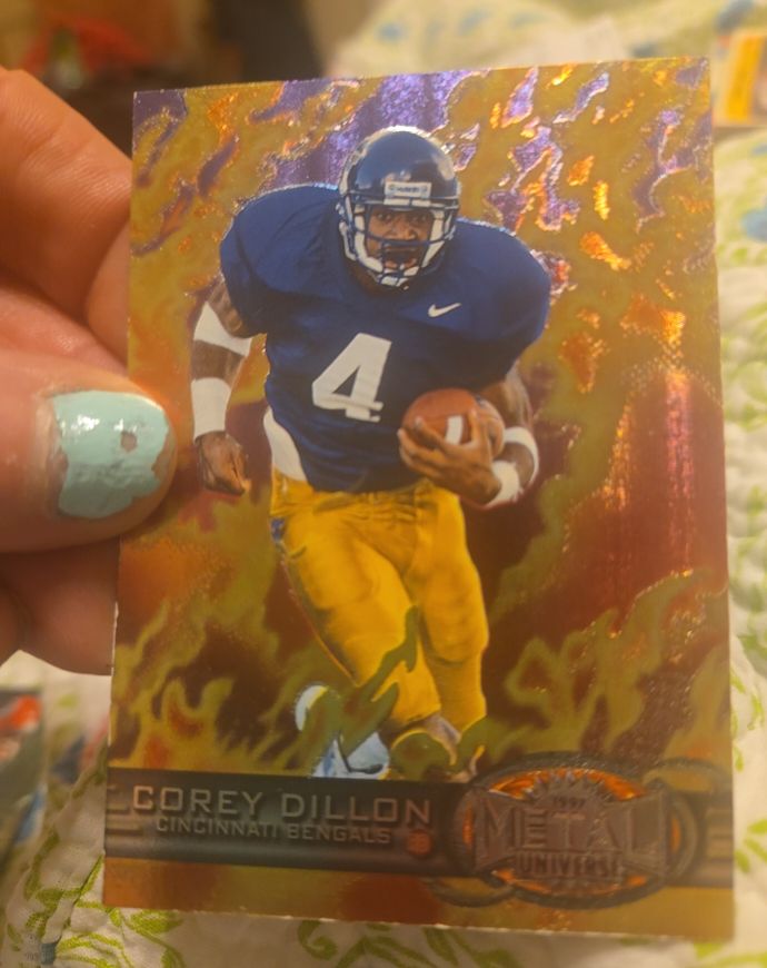 1997 Skybox Metal Universe #197 Corey Dillon — front