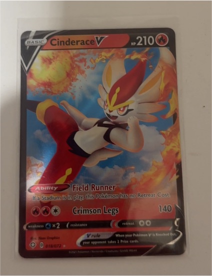 2021 Pokémon Shining Fates #018 Cinderace V — front