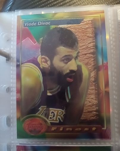 1993-94 Topps Finest #197 Vlade Divac — front