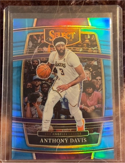 2021-22 Panini Select #39 Anthony Davis — front