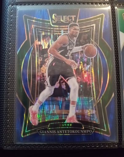 2024-25 Panini Select #43 Giannis Antetokounmpo — front