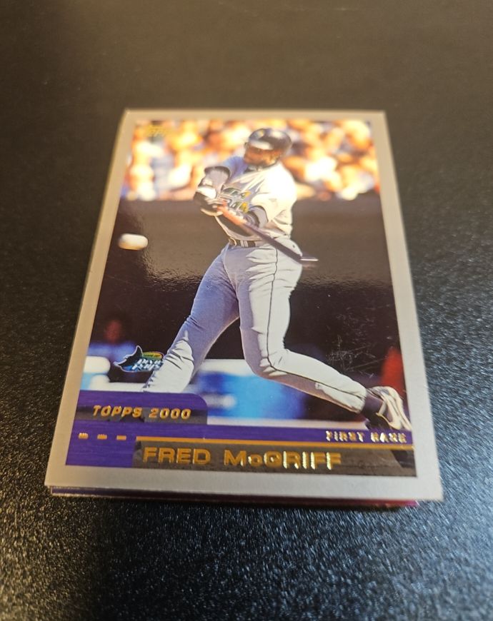 2000 Topps #31 Fred McGriff — front
