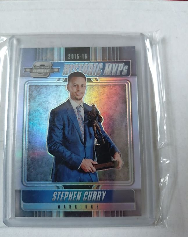 2015-16 Panini Contenders Optic Historic MVPs Stephen Curry — front