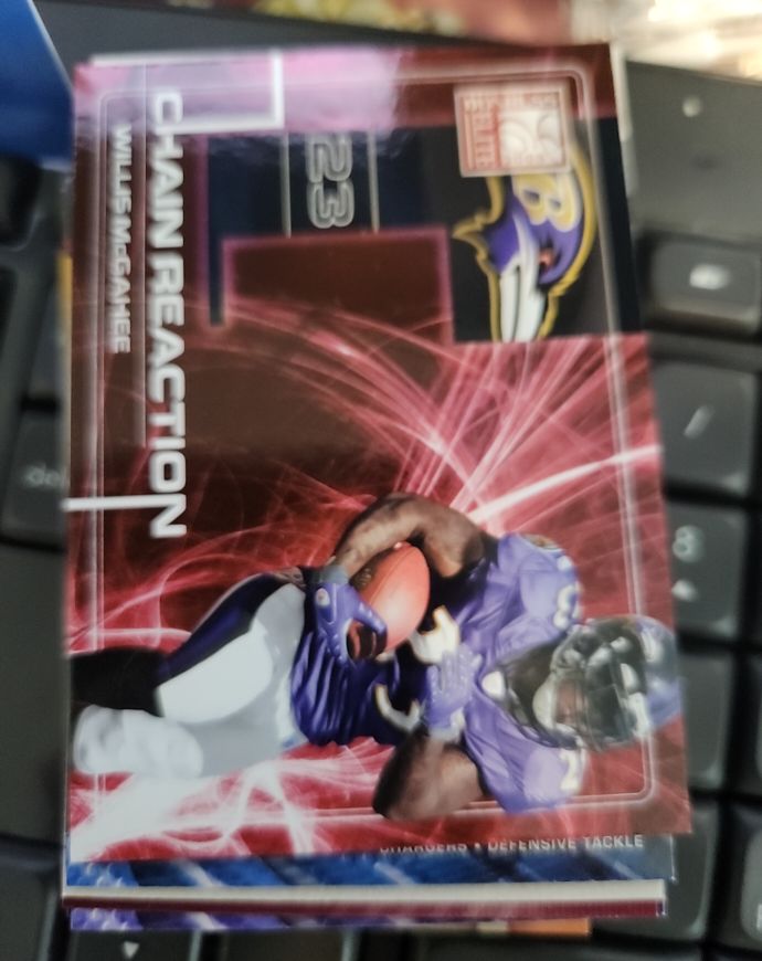 2008 Donruss Elite Chain Reaction #CR-23 Willis McGahee — front
