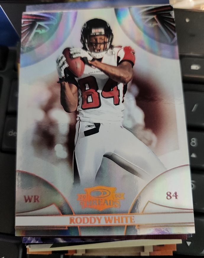 2008 Donruss Threads #84 Roddy White — front