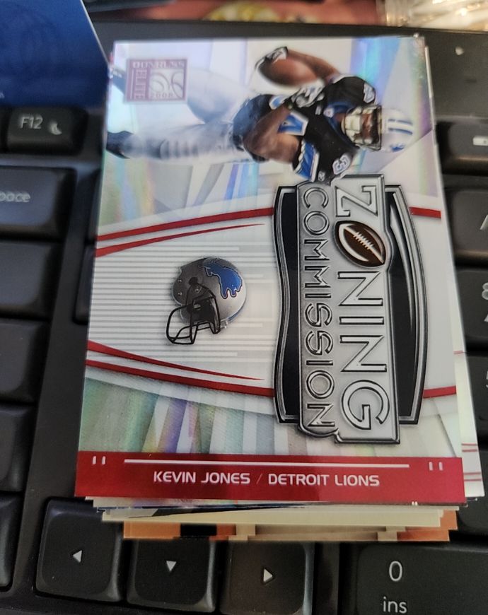 2008 Donruss Elite Zoning Commission #ZC-11 Kevin Jones — front