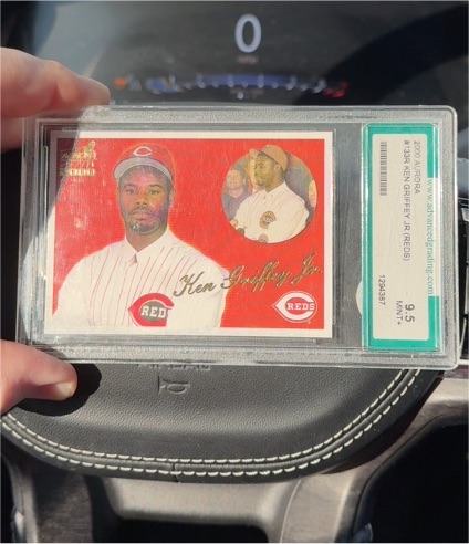 2000 Pacific Aurora #133R Ken Griffey Jr. — front