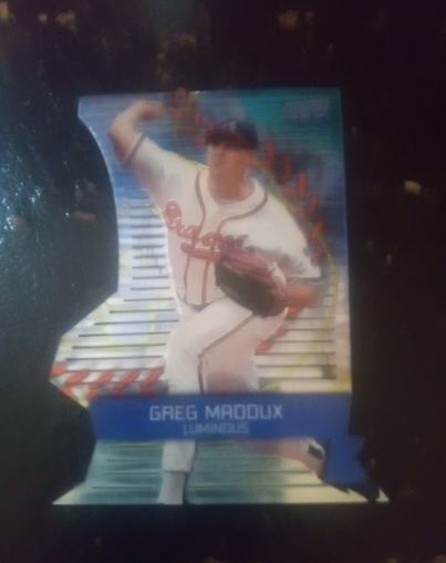 2000 Stadium Club #1C Greg Maddux 3 X 3 Luminescent — front