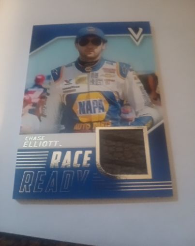 2018 Panini Victory Lane Race Ready #RR-CE Chase Elliott — front