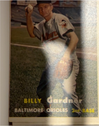 1957 Topps #17 Billy Gardner — front