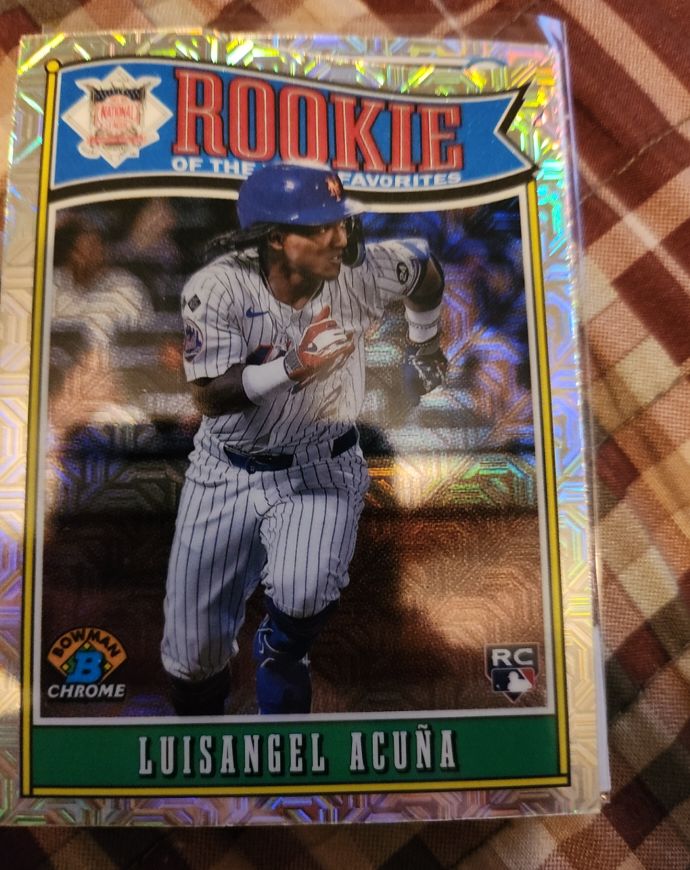 2025 Bowman Chrome Rookie of the Year Favorites #ROY-4 Luisangel Acuña — front
