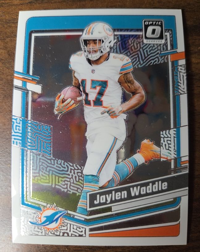 2023 Panini Donruss Optic #116 Jaylen Waddle — front