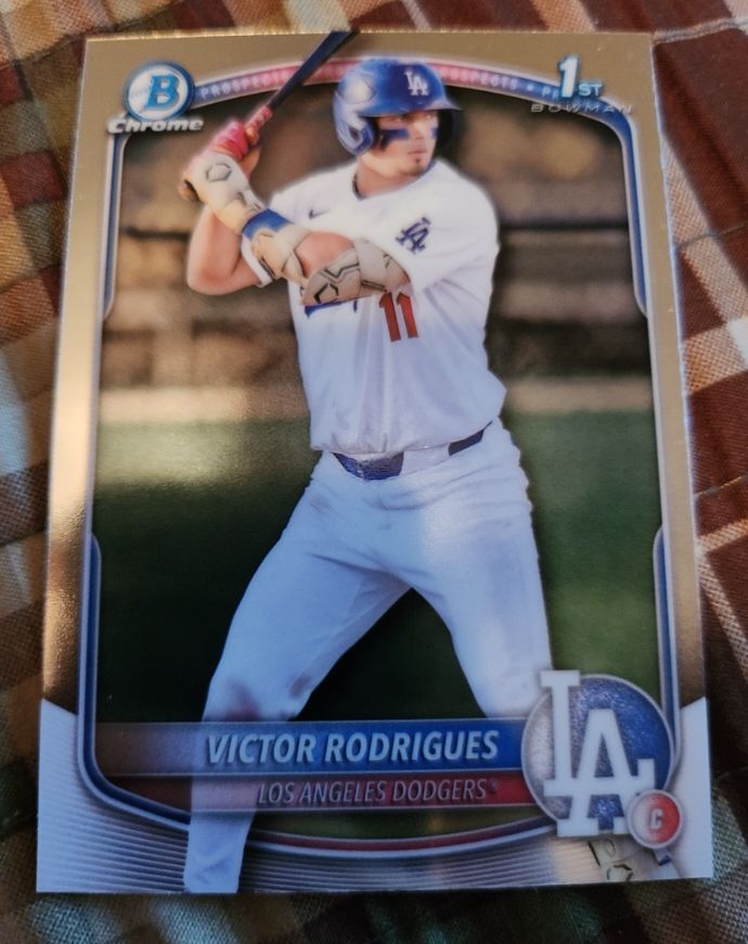 2025 Bowman Chrome #BCP-45 Victor Rodrigues — front