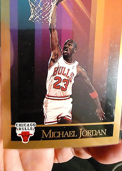 1990-91 SkyBox #41 Michael Jordan — front