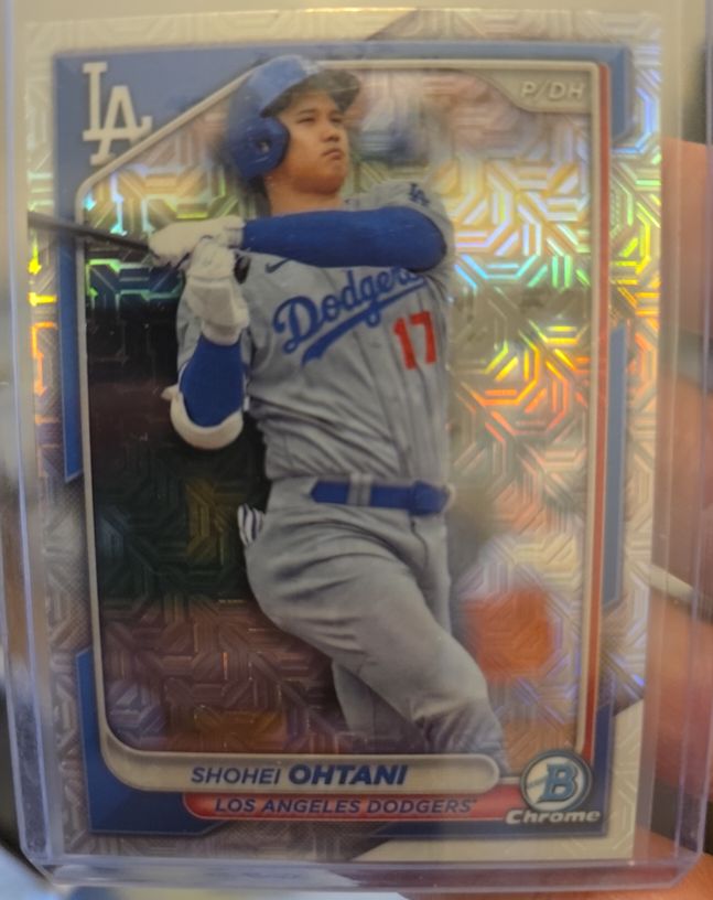 2024 Bowman Chrome #33 Shohei Ohtani — front