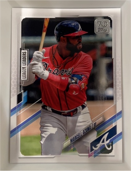 2021 Topps #220 Marcell Ozuna — front