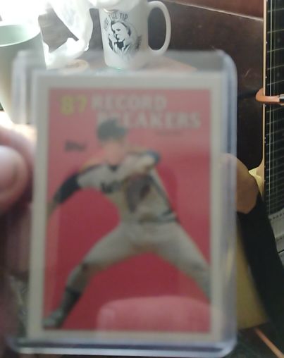 1988 Topps Record Breakers #6 Nolan Ryan — front