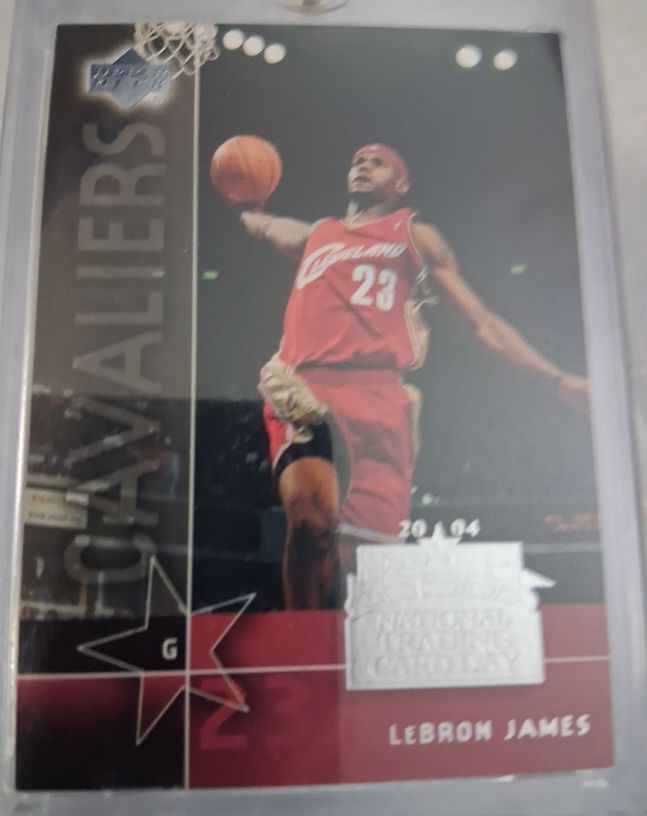 2004 Upper Deck National Trading Card Day #UD-7 LeBron James — front