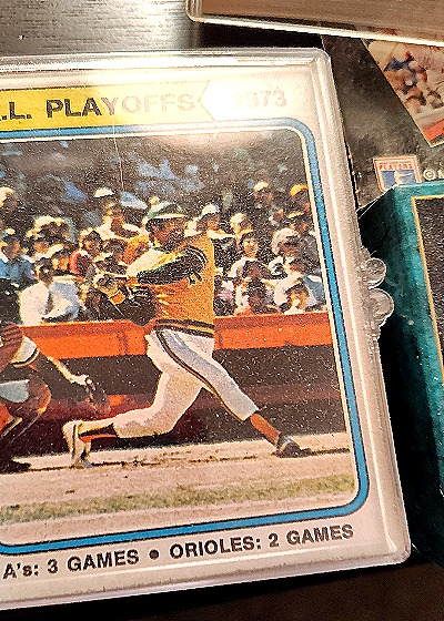 1974 Topps #470 A.L. Playoffs Reggie Jackson — front