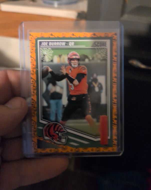 2022 Score #8 Joe Burrow — front