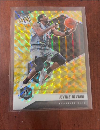 2019 Panini Mosaic #8 Kyrie Irving — front