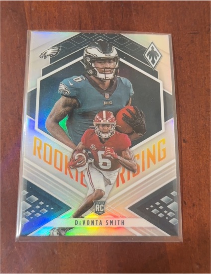 2021 Panini Phoenix Rookie Rising #RS-DS DeVonta Smith — front