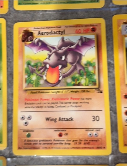 1999 Pokémon #142 Aerodactyl — front