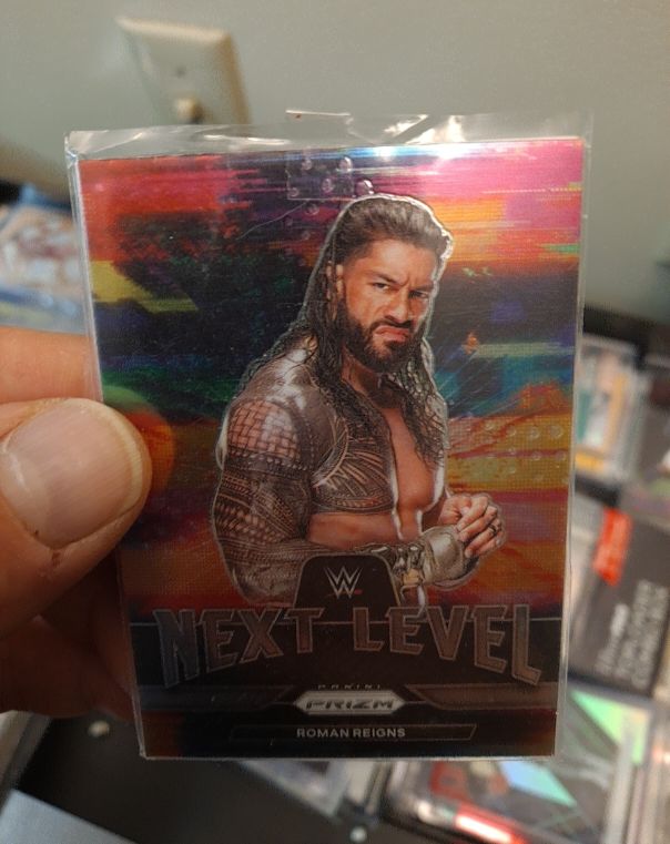2022 Panini Prizm WWE Next Level Roman Reigns — front
