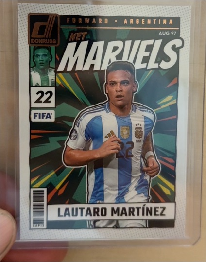 1997 Donruss Net Marvels #22 Lautaro Martínez — front