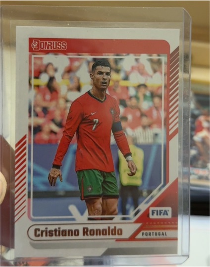 2014 Donruss #7 Cristiano Ronaldo — front