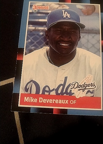1988 Donruss #8 Mike Devereaux — front