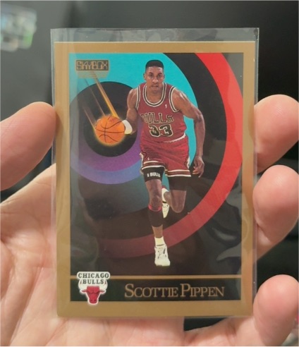 1991 SkyBox #33 Scottie Pippen — front