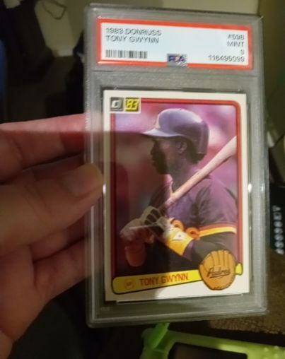 1983 Donruss #698 Tony Gwynn — front