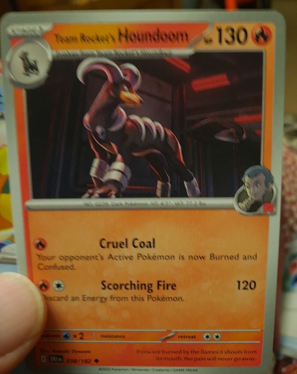2022 Pokémon Scarlet & Violet #038 Team Rocket's Houndoom — front