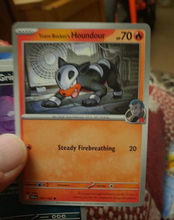 2022 Pokémon Scarlet & Violet #027 Team Rocket's Houndour — front