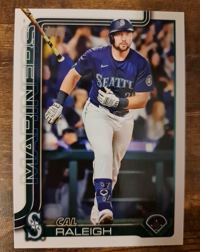2022 Topps #212 Cal Raleigh — front