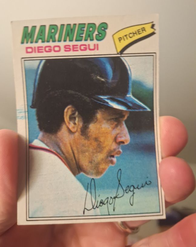 1977 Topps #400 Diego Segui — front
