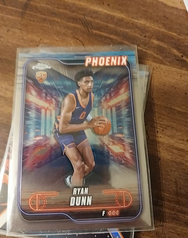 2024-25 Topps Chrome #182 Ryan Dunn — front