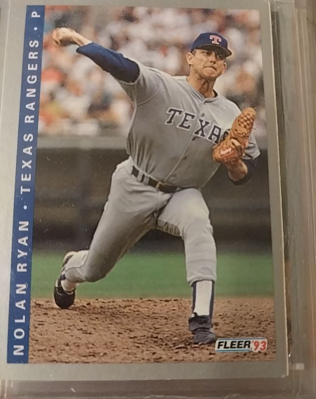 1993 Fleer #690 Nolan Ryan — front