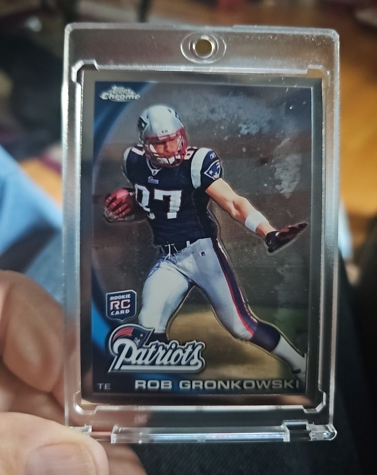 2010 Topps Chrome #C112 Rob Gronkowski Rookie Card — front